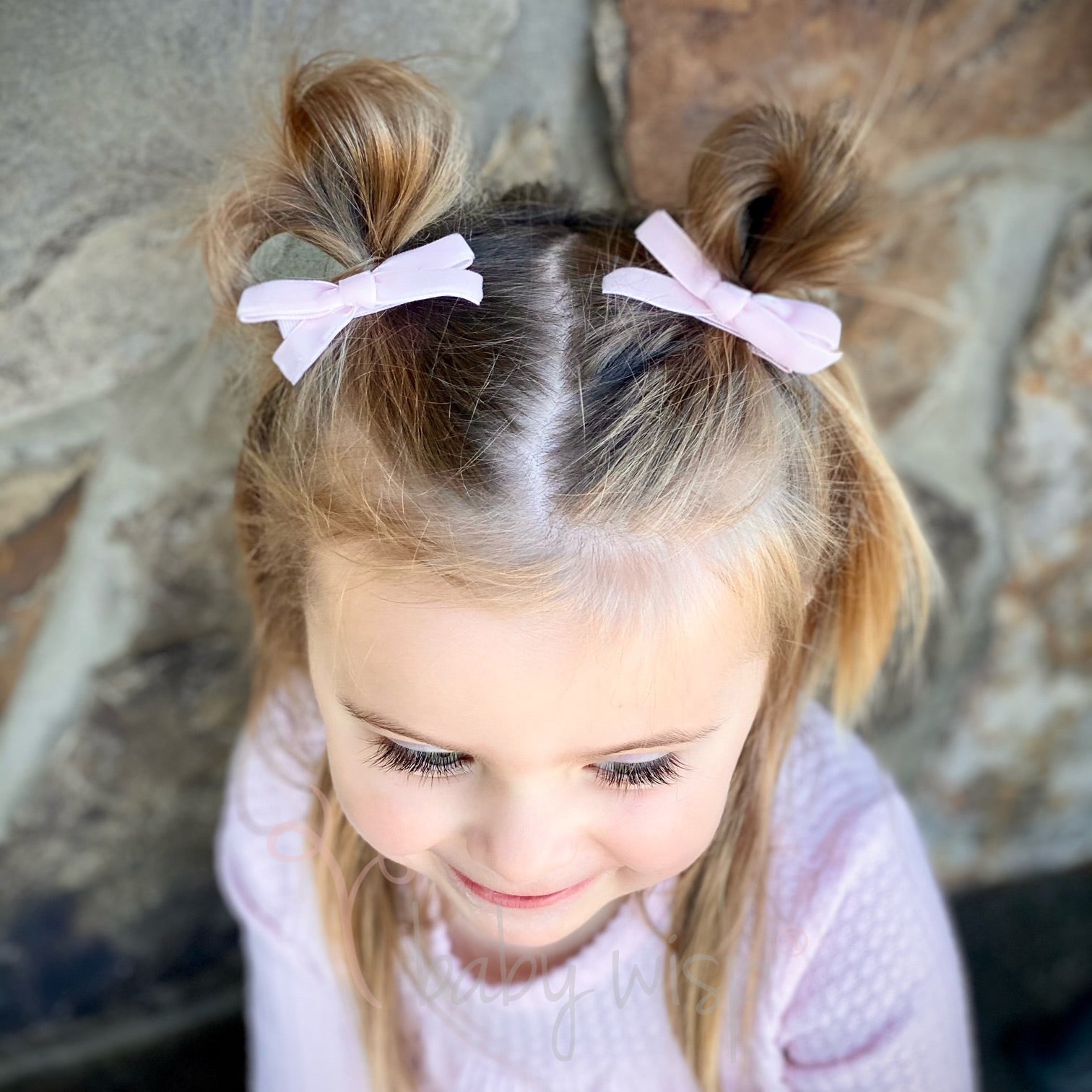 Pigtail bows for store babies